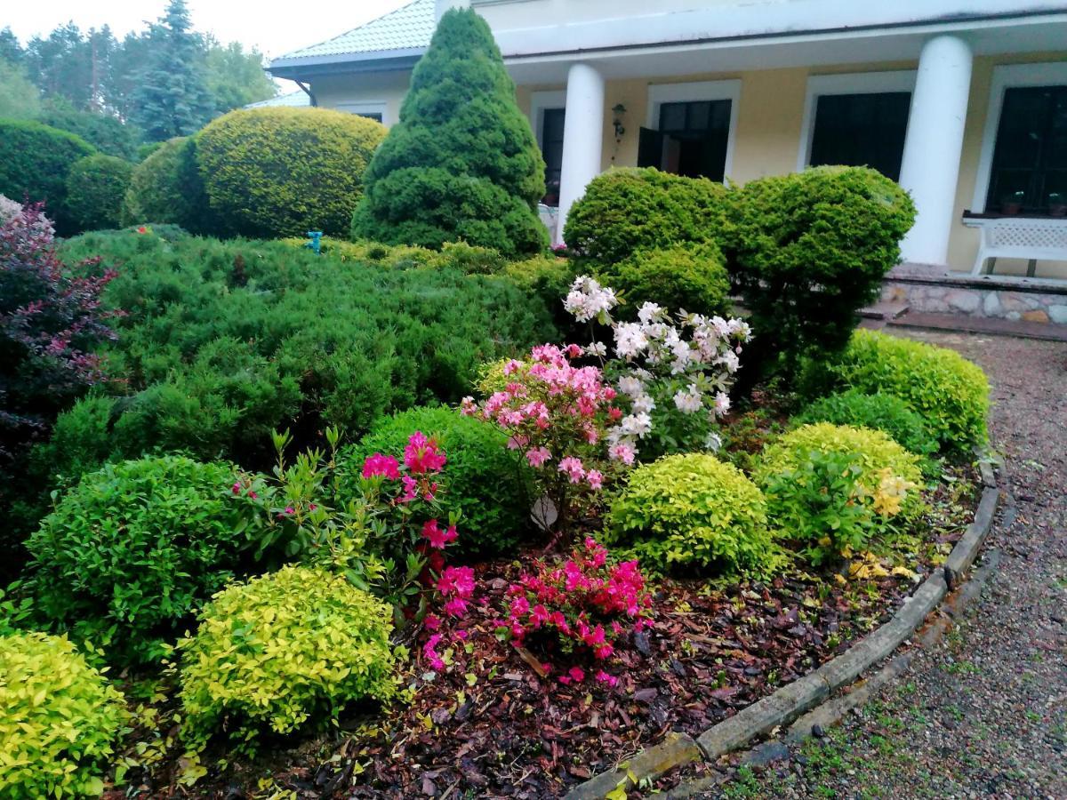 Wrzosowe Siedlisko Villa Czosnów Buitenkant foto